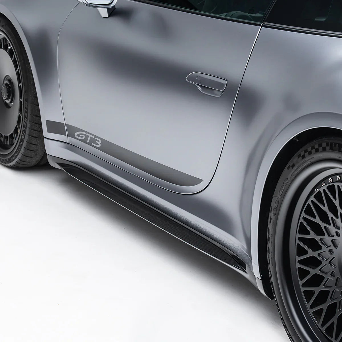 PORSCHE 992.1 GT3 PREPREG SIDE SKIRTS