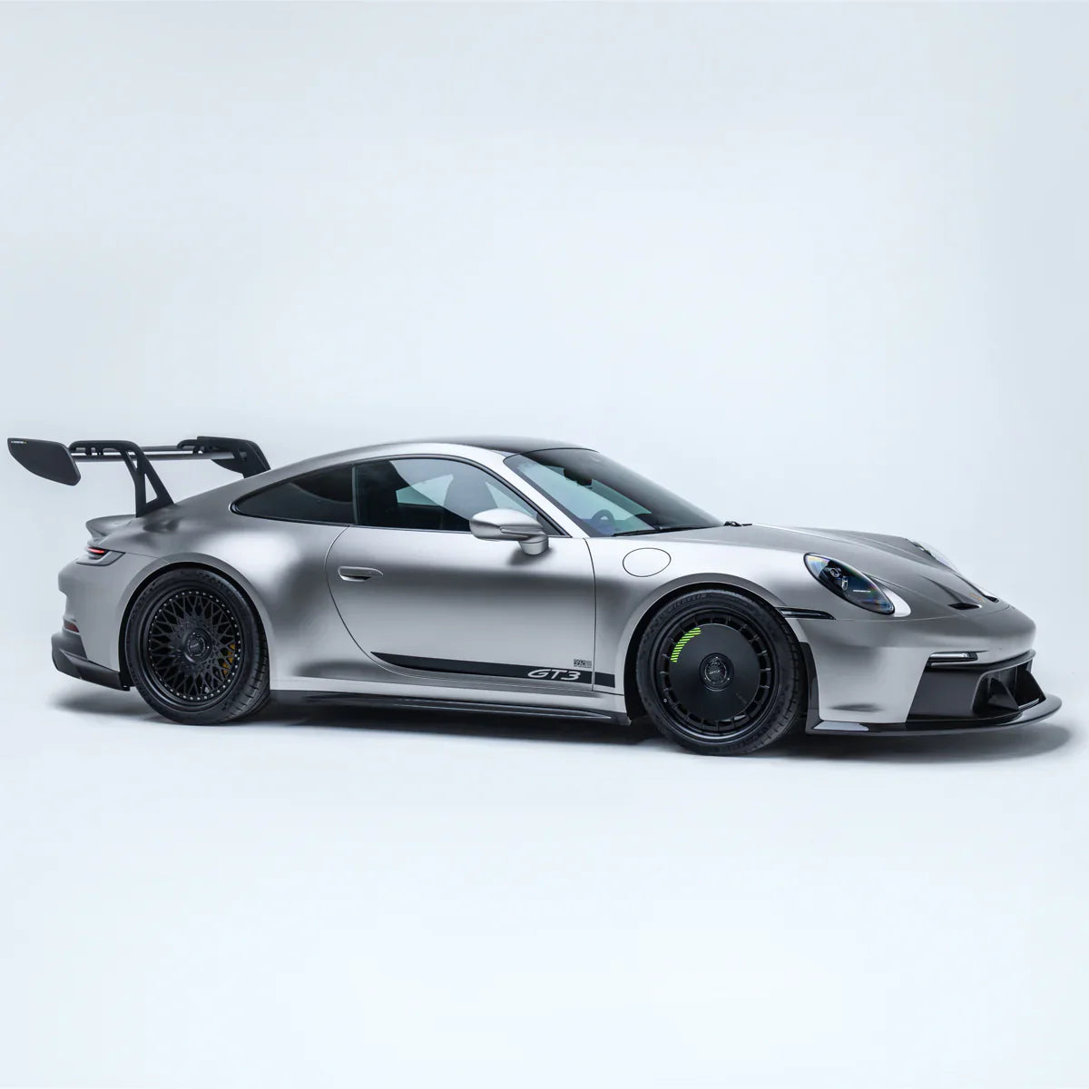 PORSCHE 992.1 GT3 PREPREG LOWER FRONT SPLITTER