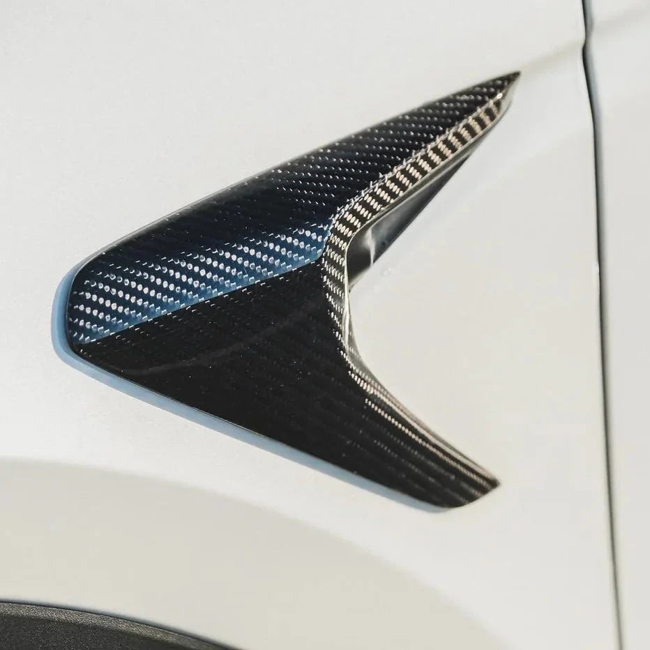 Tesla Model 3 carbon-look side vent fin on the front fender