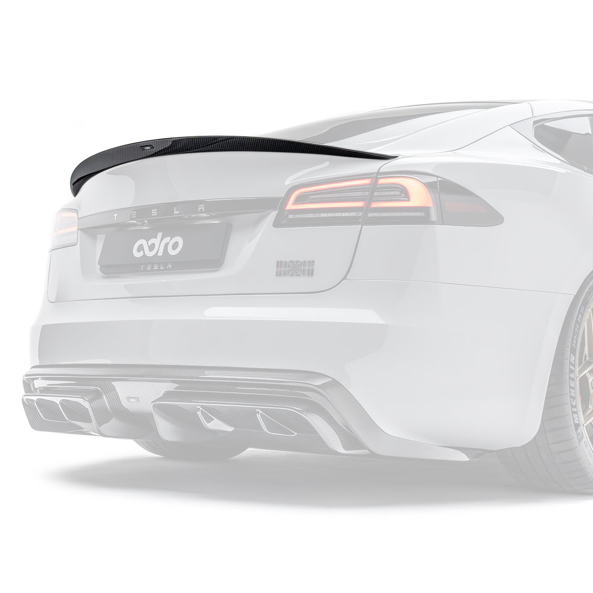 TESLA MODEL S PLAID PREPREG SPOILER