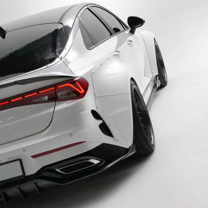 KIA K5 WIDEBODY