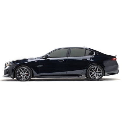 BMW G60 5-SERIES CARBON FIBER SIDE SKIRTS