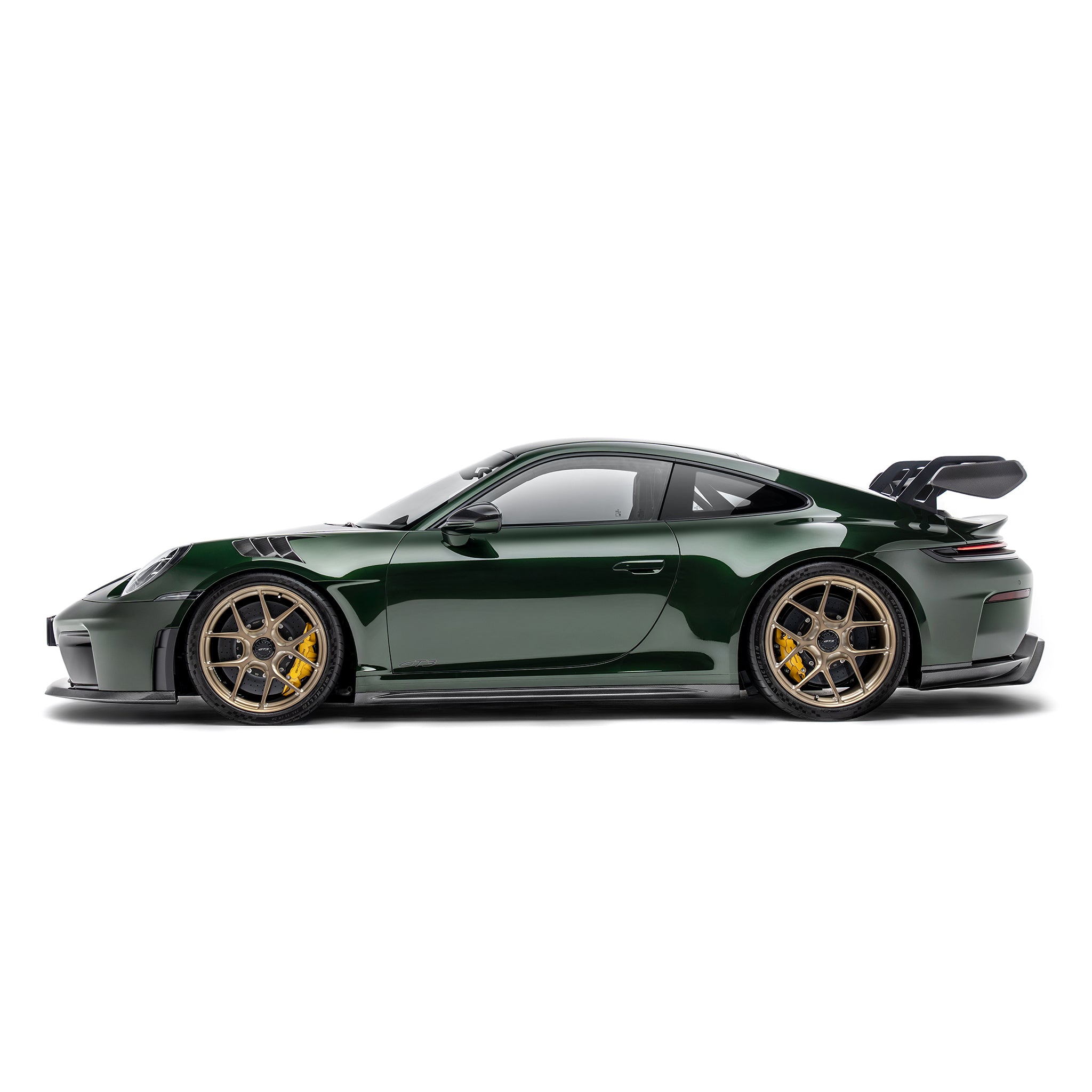 PORSCHE 992.2 / 992.1 GT3 PREPREG CARBON FIBER FRONT FENDERS | ADRO US