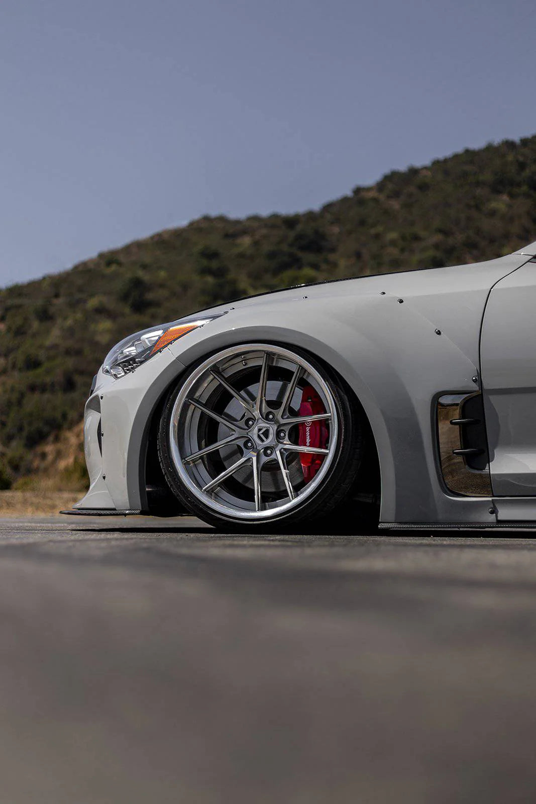 KIA STINGER WIDEBODY
